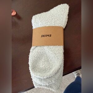 Skims zen cozy socks